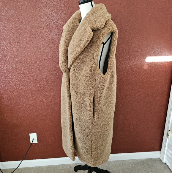 H&M Women's Brown Teddy Jacket - Picture 4 of 8